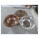 2 SILVER PLATE SERVING BOWLS AND TRAY