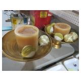 PAIR OF GOLDTONE ITALIAN FOOTED BOWLS AND ETC