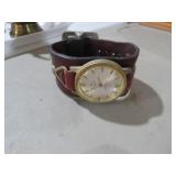 VINTAGE JEANCARDOT 17 JEWEL WATCH