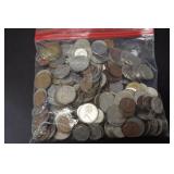 LARGE COLLECTION OF FOREIGN COINS
