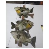 (3) MOUNTED FISH ON DRIFTWOOD