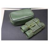 FOCAL 10X22 BINOCULARS W/ CASE