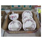 VTG WEDGWOOD ENGLISH BONE CHINA COLLECTION