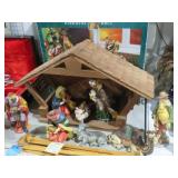 BEAUTIFUL BISGUE NATIVITY SET