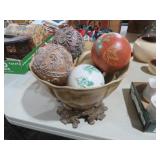 LARGE BOW SERVING PIECES WITH CONTENT DECOR
