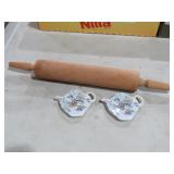ROLLING PIN AND TEA BAG HOLDERS
