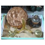 COLLECTION OF BRASS AND COPPER ITEMS