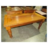 SOLID WOOD COFFEE CENTER TABLE
