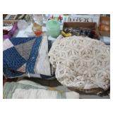VINTAGE QUILT AND HANDMADE APHOGAN