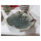 BUTTERFLY LEAF POTTERY PLANTER