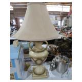 CERAMIC NEOCLASSICAL LAMP WITH HANDLES