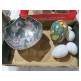 ORIENTAL BOWL AND EGGS