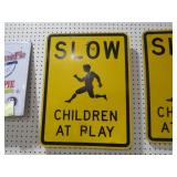 METAL SLOW CHILDREN AT PLAY SIGN