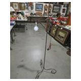 WROUGHT IRON FLOOR LAMP