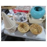 COLLECTION OF POTTERY BOWLS, VASES, AND MISC