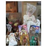 COLLECTION OF VINTAGE DOLLS
