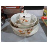 COLLECTION OF JEWEL-T HALL BOWLS AND PLATES