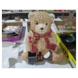 COOKIE JAR BROTHER SISTER CO CHRISTMAS BEAR