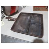WASNER BACON AND EGGS CAST IRON SKILLET
