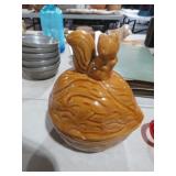 VINTAGE CERAMIC NUT BOWL