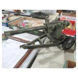 VINTAGE TOY MILITARY ARTILLERY CANNON
