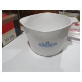 VINTAGE CORNFLOWER MIXING BOWL