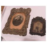COLLECTION OF GLASS AND WOOD FRAMES WITH PICTURES