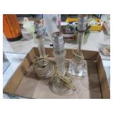 COLLECTION OF VINTAGE GLASS BASED LAMPS