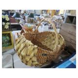 VINTAGE WOOD BUTT BASKET