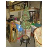 CARVED WOOD BASE W/ FAUX TOPAIRY