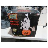 8IN BLOW UP HALLOWEEN GHOSTS