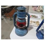 VINTAGE LITTLE WIZARD RED GLOBE BARN LANTERN