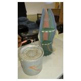 VINTAGE MINNOW BUTTON & PAINTED WOOD FISH SHELF