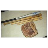 4 BASEBALL BATS AND VINTAGE GLOVE