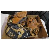 COLLECTION CHILD BASEBALL GLOVES