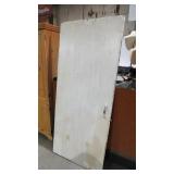 5 BOARD COUNTRY PRIMITIVE DOOR 33 X 74" ORG LATCH