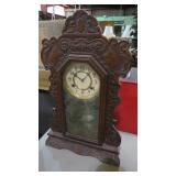 ANTIQUE GINGER BREAD MANTLE CLOCK W/KEY PENDULUM