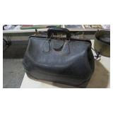 ANTIQUE LEATHER DOCTOR