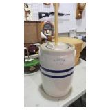 3 GAL. BLUE BANDED CROWN CHURN W/DASHER