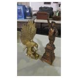 BRASS EAGLE & METAL STATUE OF LIBERTY