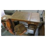ANTIQUE OAK STUDENT DESK W/ADJ. CHAIR