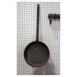 COPPER CAMPFIRE SKILLET, 16" HANDLE, 10" DIAMETER