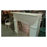 WHITE PAINTED FIREPLACE MANTLE