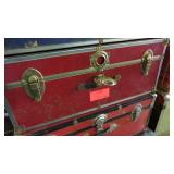 WINE FOOT LOCKER/TRUNK, 30 X 16 X 12"