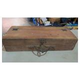 ANTIQUE PRIMITIVE WOOD CARPENTER