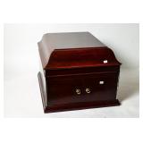 VICTROLA  MODEL PHONOGRAPH
