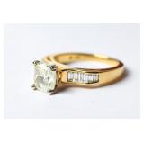 LADIES' DIAMOND & 18kt YELLOW GOLD RING