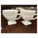 Vintage Westmoreland English Hobnail sugar and