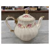 Vintage Sadler Porcelain Tea-Pot Floral Design.