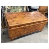 Large Vintage TenneCedar Chest (Missing Foot)